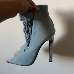 Denim peep to bootie. Disclaimer minor marks that can be hands washed